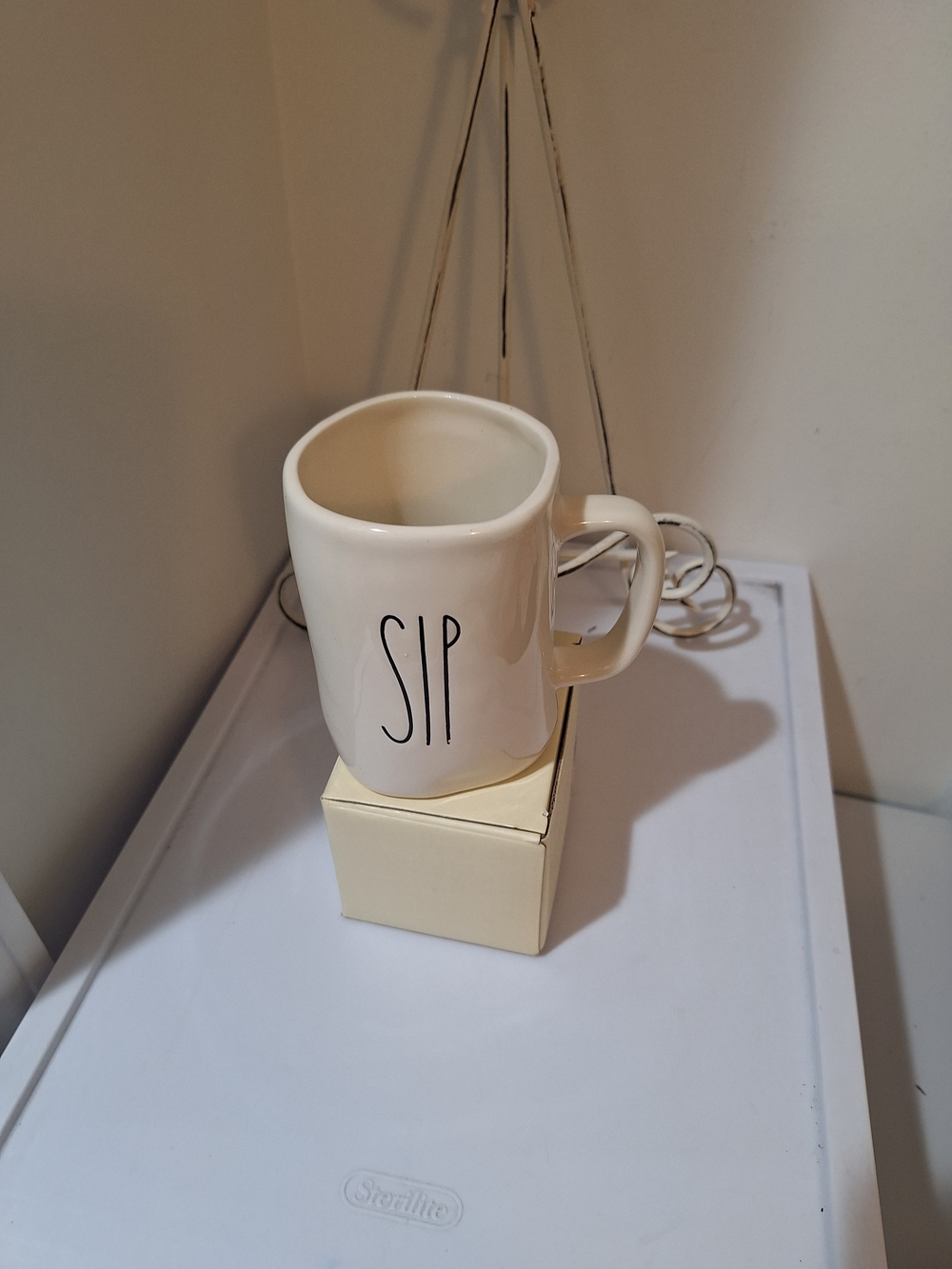 White 'SIP' Ceramic Coffee Mug